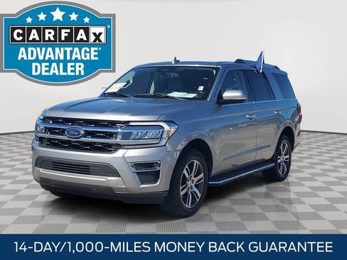 Certified 2023 Ford Expedition Limited image 3