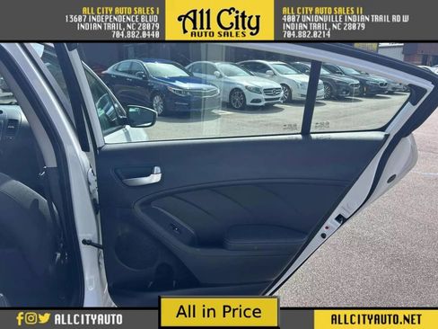 Used 2018 Kia Forte LX w/ LX Popular Package image 18