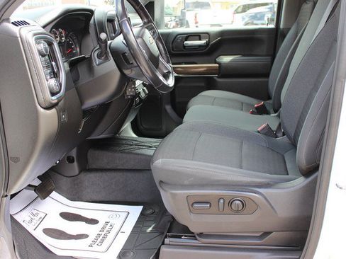 Used 2022 Chevrolet Silverado 2500 LT w/ Fleet Comfort Package AWD/4WD image 9