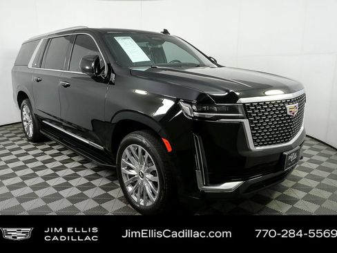 Used 2024 Cadillac Escalade ESV Premium Luxury image 29