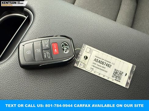 Used 2025 Toyota bZ4X FWD image 39