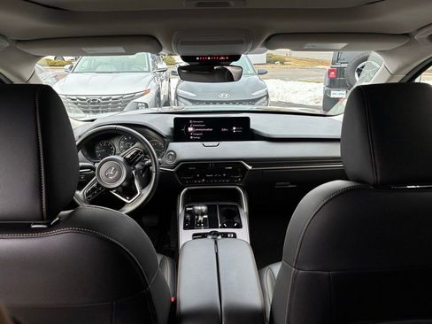 Used 2025 MAZDA CX-90 3.3 Turbo w/ Preferred Package image 18