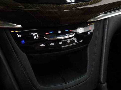 Used 2021 Cadillac XT6 Sport w/ Platinum Package image 34