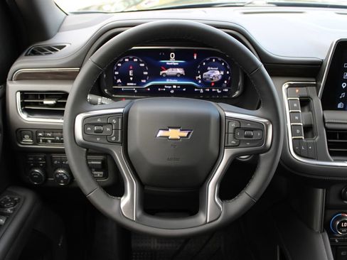 Used 2024 Chevrolet Tahoe LT w/ Luxury Package AWD/4WD image 20