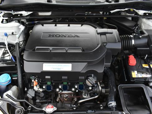 Used 2015 Honda Accord EX-L image 51