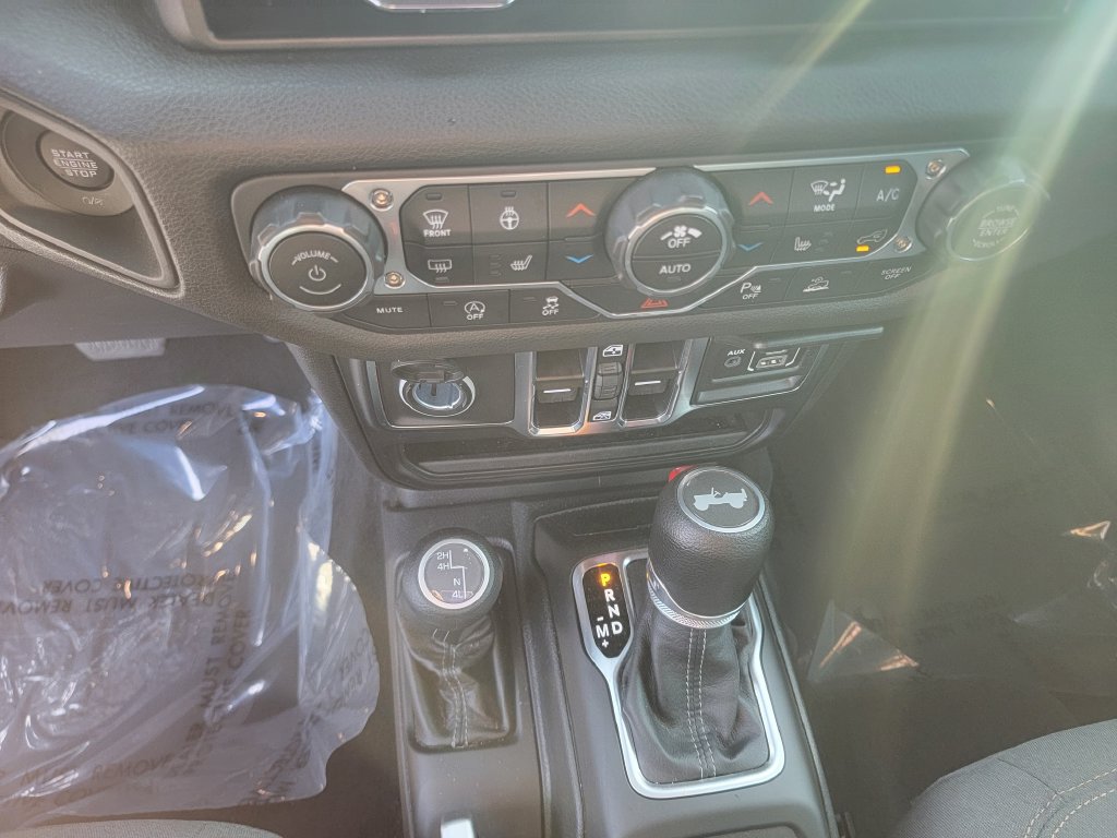 Used 2026 Jeep Wrangler Unlimited Sport AWD/4WD image 20