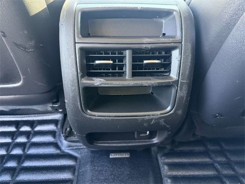 Used 2019 Cadillac XT5 Luxury image 13