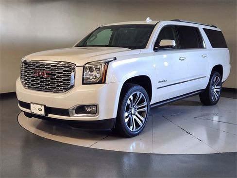Used 2018 GMC Yukon XL Denali w/ Denali Ultimate Package image 1