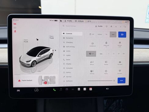 Used 2023 Tesla Model 3 Standard Range RWD image 15