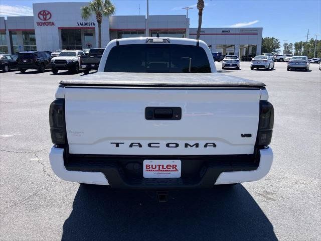 Certified 2022 Toyota Tacoma TRD Sport RWD image 4