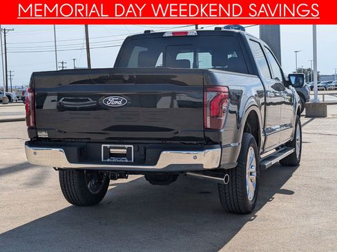 Used 2025 Ford F150 Lariat w/ Equipment Group 502A High AWD/4WD image 3