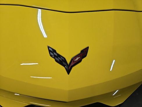 Used 2016 Chevrolet Corvette Z06 w/ 3LZ Preferred Equipment Group RWD image 33