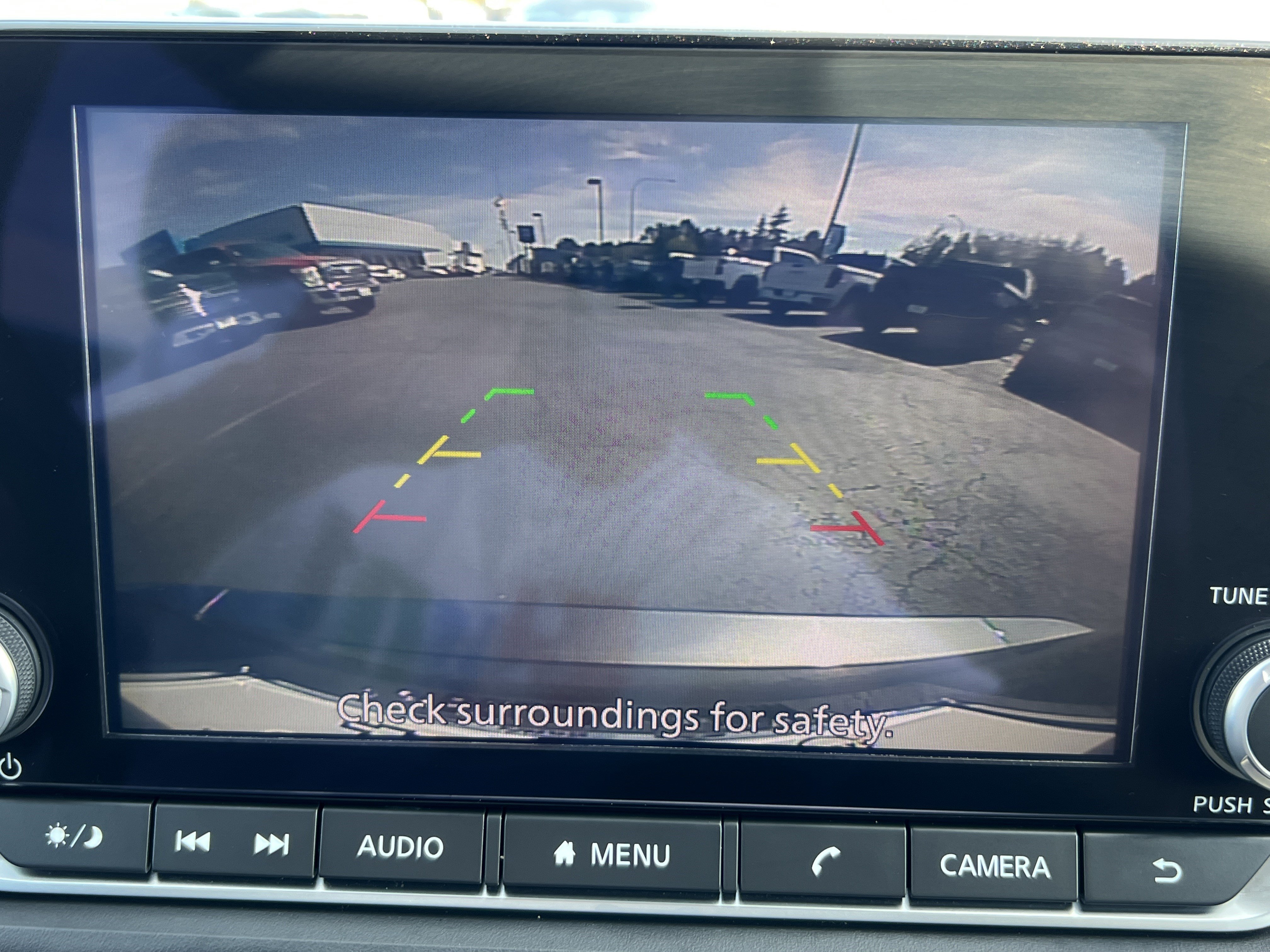 Used 2025 Nissan Rogue SV AWD/4WD image 10