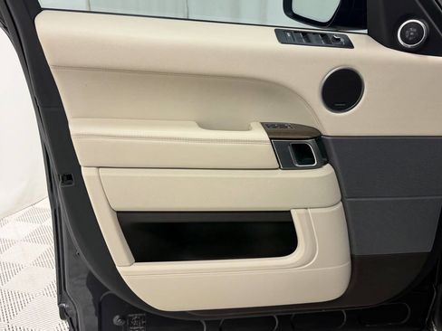 Used 2017 Land Rover Range Rover Sport Supercharged image 33