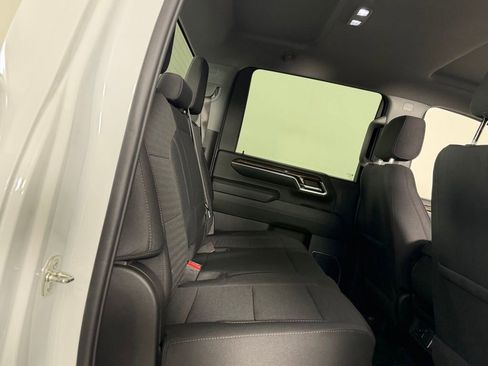 Used 2024 GMC Sierra 2500 SLE image 28