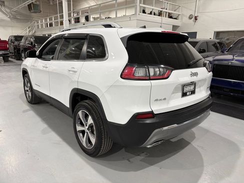 Used 2021 Jeep Cherokee Limited w/ Elite Package image 5