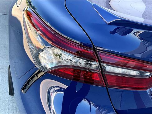 Used 2024 Toyota Camry XSE FWD image 25