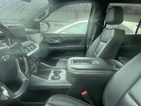 Used 2022 Chevrolet Tahoe RST w/ Luxury Package image 6