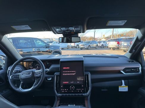 New 2026 GMC Yukon XL Denali image 26