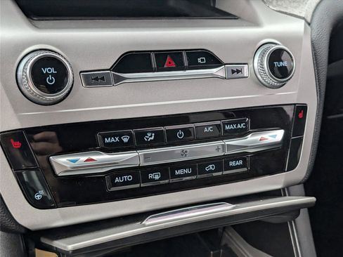 Used 2022 Ford Explorer Timberline image 17