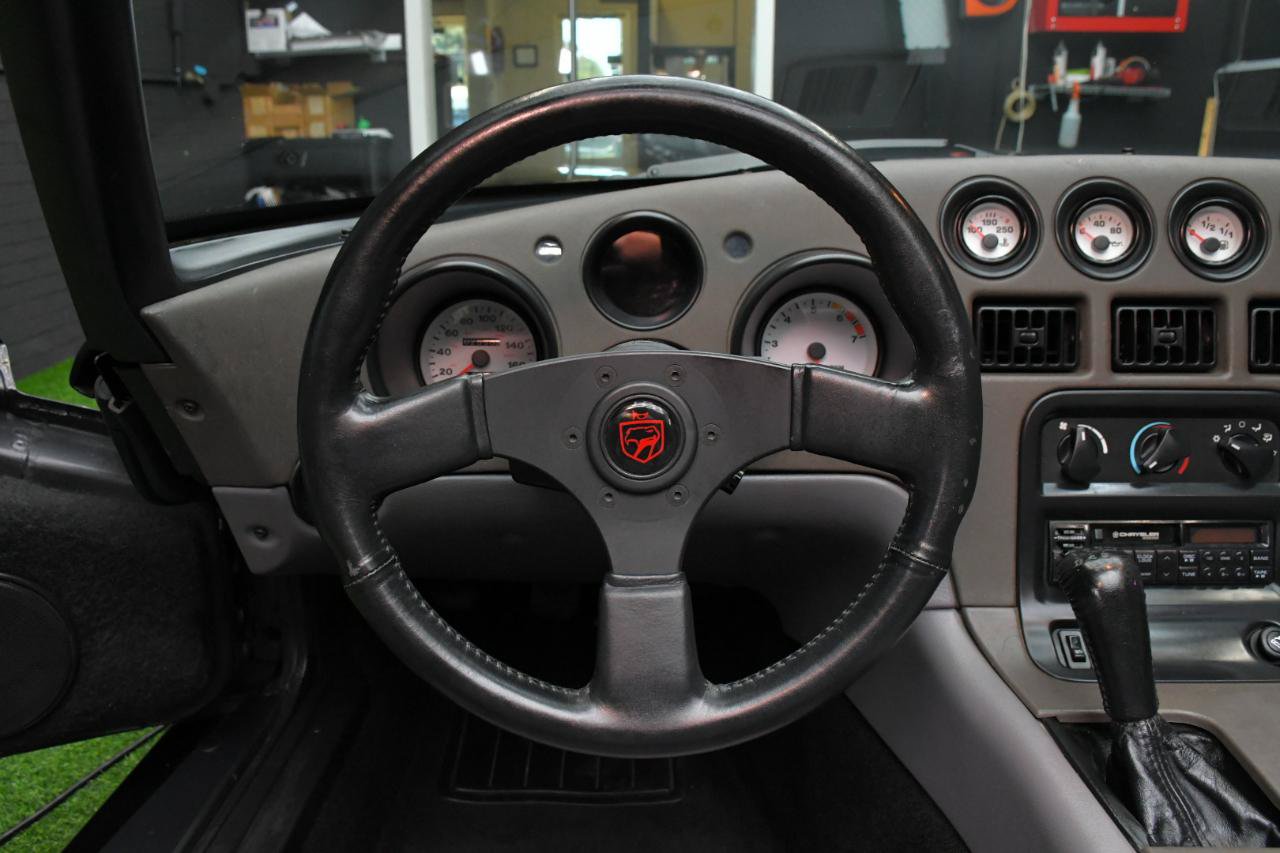 Used 1994 Dodge Viper RT/10 RWD image 20
