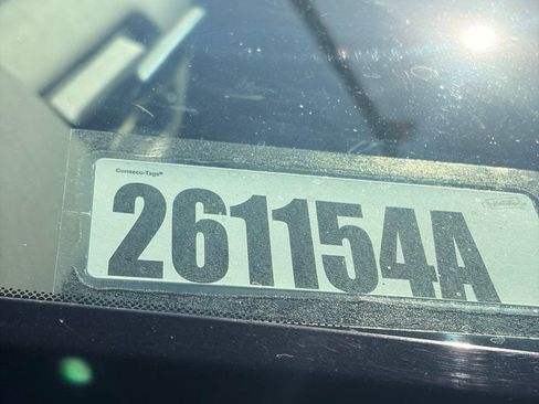 Used 2021 Nissan Rogue SV FWD image 9