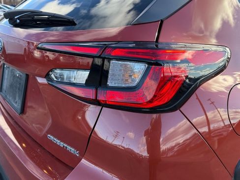 Used 2024 Subaru Crosstrek 2.0i Premium image 34