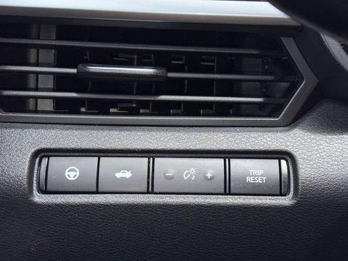 Used 2023 Nissan Altima 2.5 SL FWD image 14