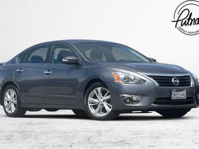 Used 2015 Nissan Altima 2.5 SL w/ Technology Package