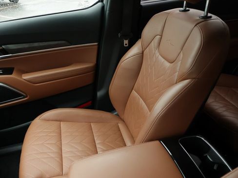 Certified 2024 Kia Telluride EX X-Line AWD/4WD image 28