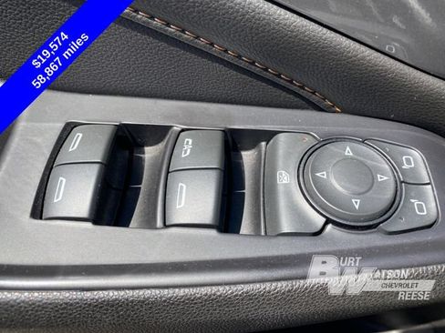 Used 2018 Chevrolet Traverse LT AWD/4WD image 15