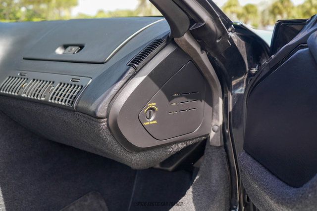 Used 1990 Chevrolet Corvette ZR-1 RWD image 64