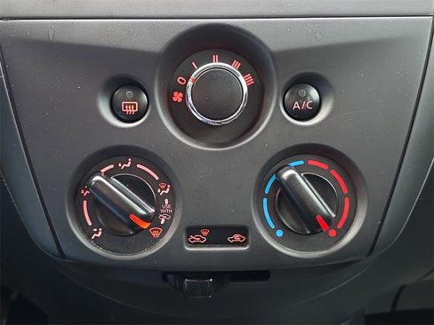 Used 2019 Nissan Versa S Plus image 25