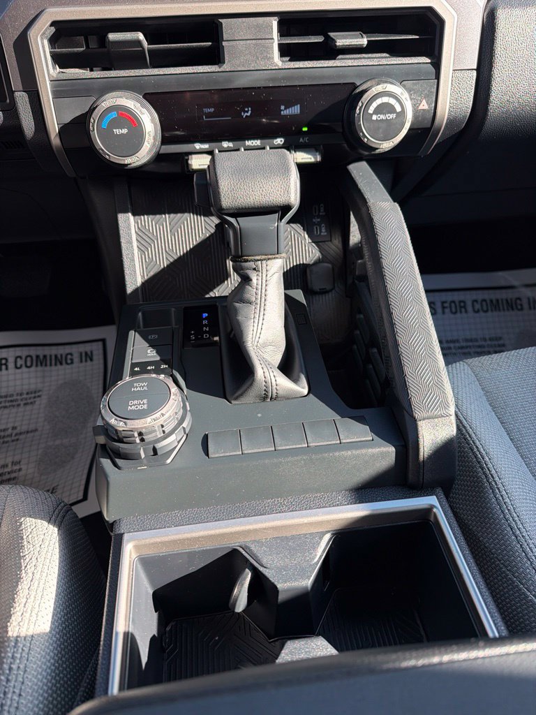 Used 2026 Toyota 4Runner SR5 AWD/4WD image 33