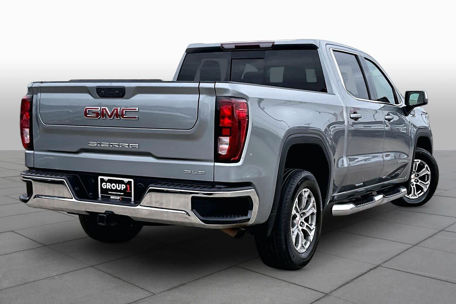 Used 2023 GMC Sierra 1500 SLE w/ Preferred Package RWD image 12