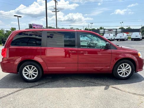 Used 2015 Dodge Grand Caravan SXT w/ UConnect Hands-Free Group image 7