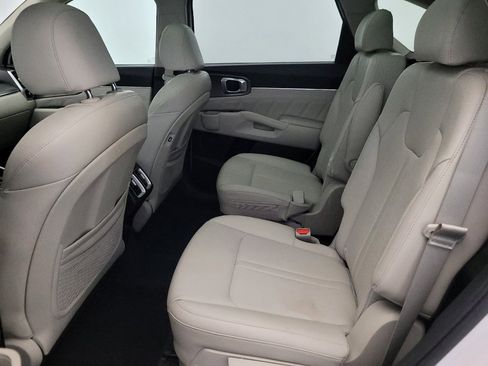 Used 2021 Kia Sorento SX AWD/4WD image 18
