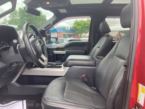 Used 2022 Ford F250 Lariat AWD/4WD image 3