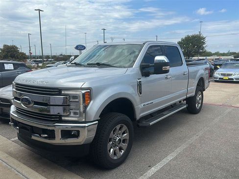 Used 2018 Ford F250 Lariat w/ Lariat Ultimate Package AWD/4WD image 1