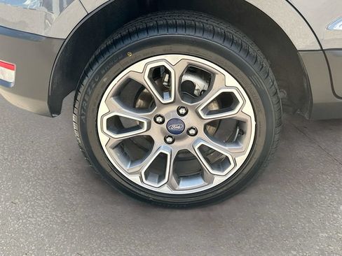 Used 2021 Ford EcoSport Titanium FWD image 32