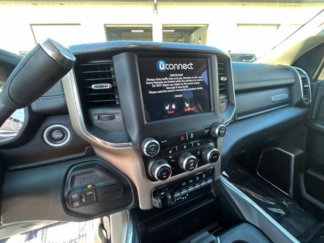 Used 2021 RAM 2500 Laramie w/ Snow Chief Group AWD/4WD image 22