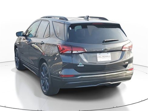 Certified 2022 Chevrolet Equinox RS image 3