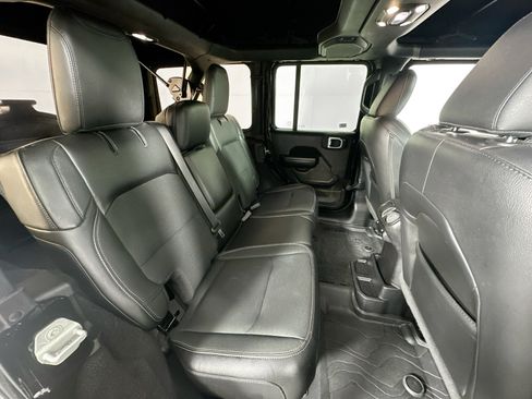 Used 2021 Jeep Wrangler Unlimited Sport AWD/4WD image 24