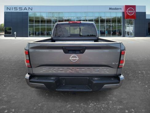 Certified 2024 Nissan Frontier SV w/ SV Convenience Package RWD image 6