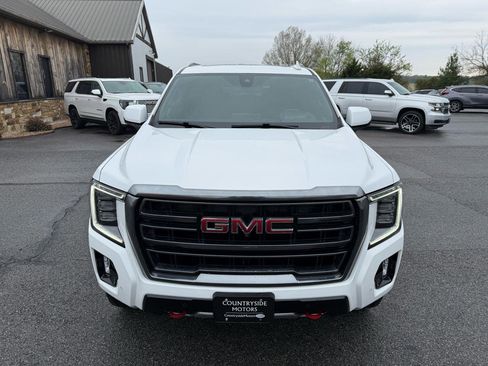 Used 2021 GMC Yukon XL AT4 w/ Rear Media and Nav Package image 10