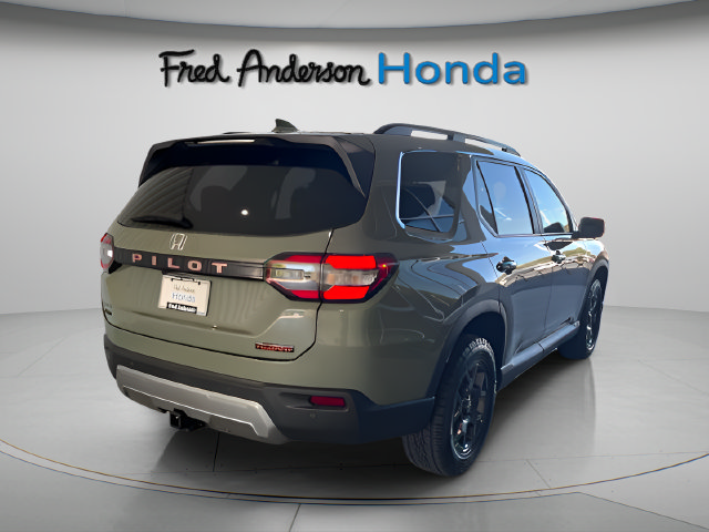 New 2026 Honda Pilot TrailSport image 4