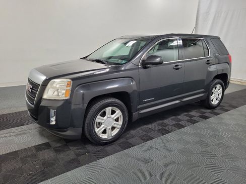 Used 2014 GMC Terrain SLE FWD image 2