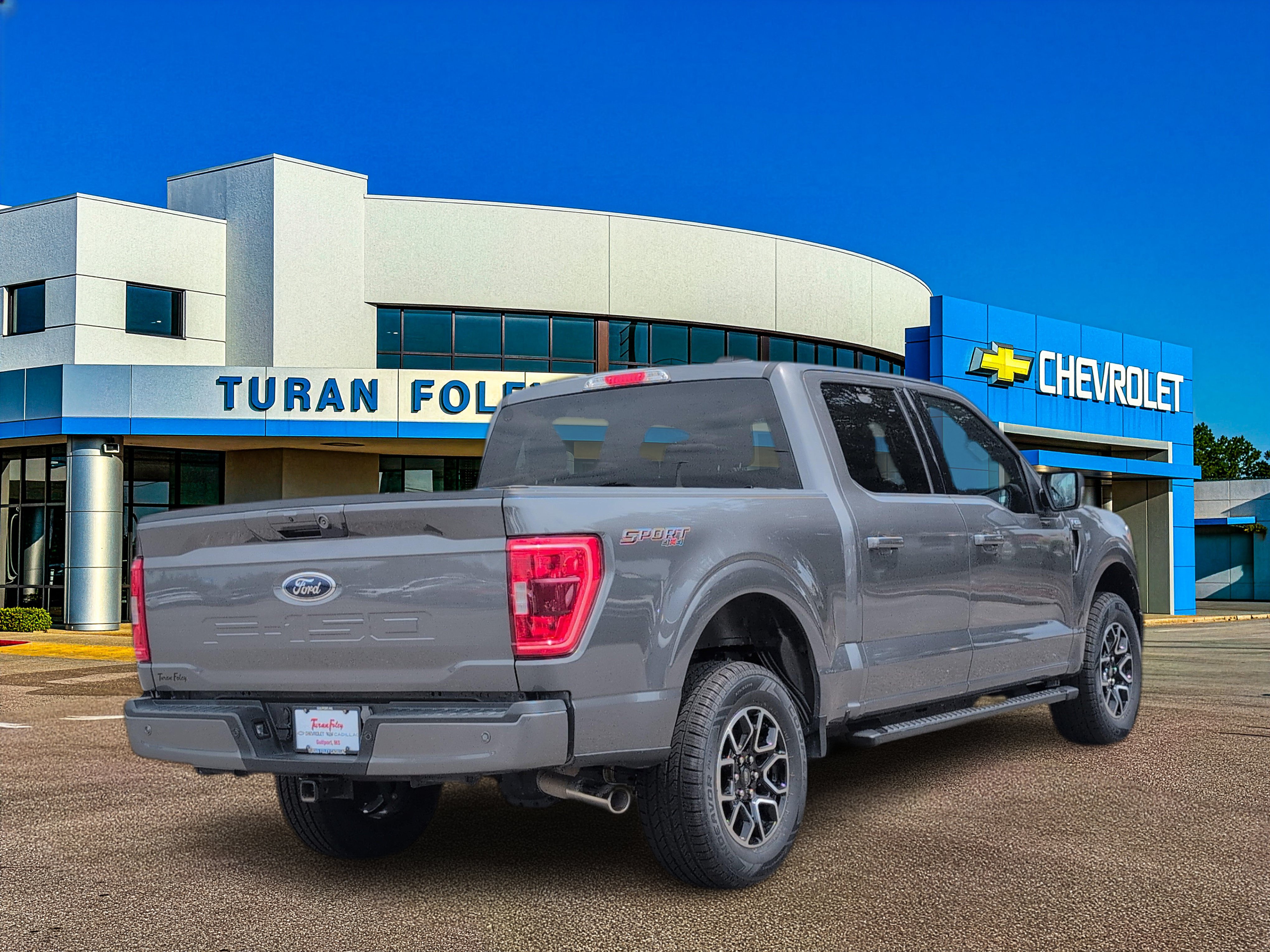 Used 2023 Ford F150 XLT w/ Equipment Group 302A High AWD/4WD image 7