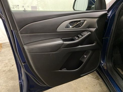 Used 2023 Chevrolet Traverse LT w/ LPO, Floor Liner Package image 36