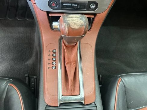 Used 2009 Chevrolet Malibu LTZ FWD image 13